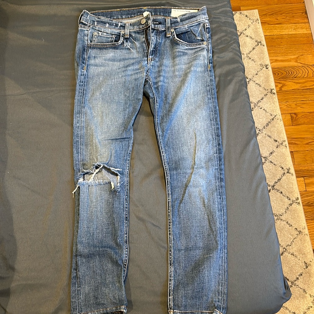 Rag & Bone distressed skinny jeans sz 26